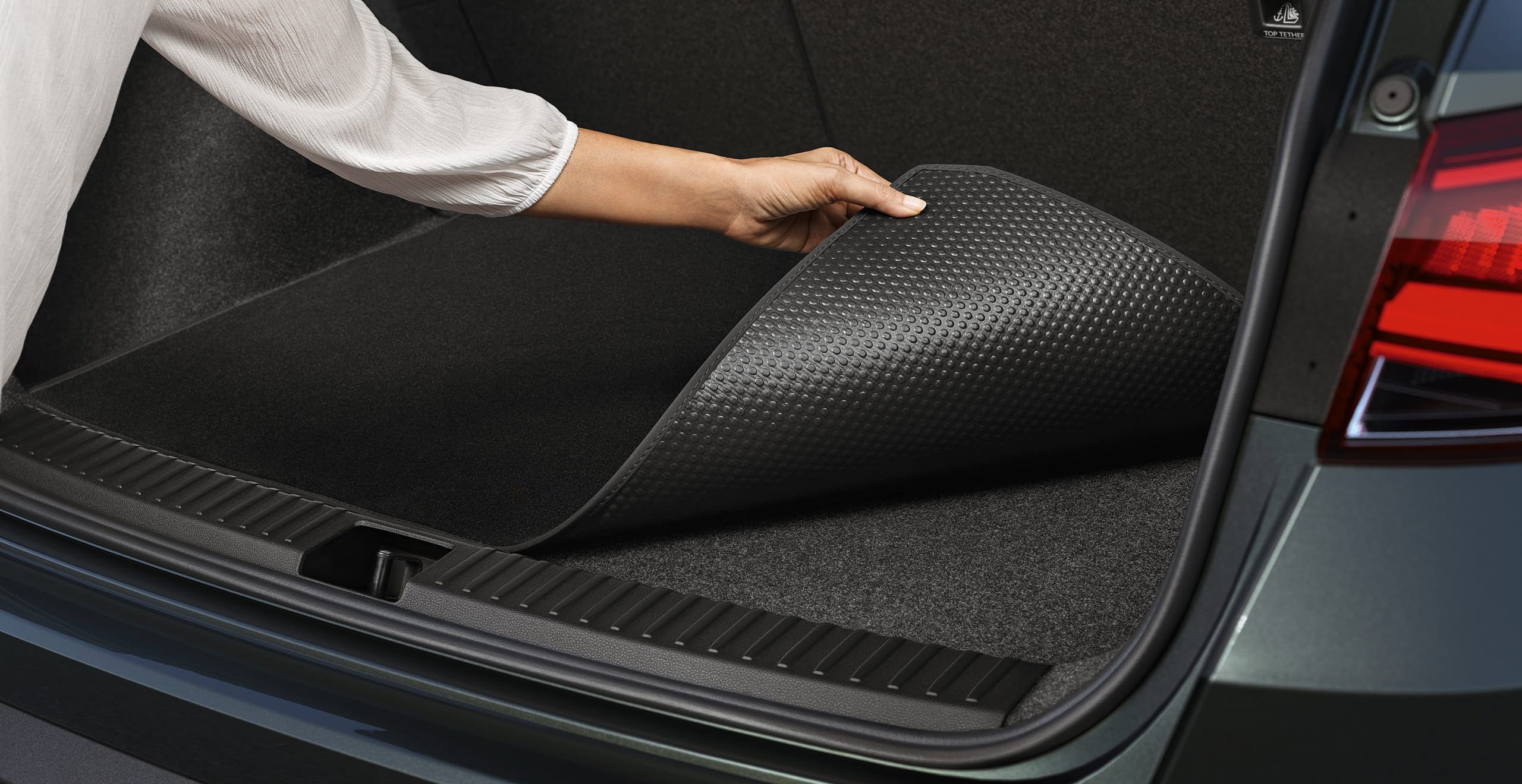 SEAT Arona alfombreta reversible maleter