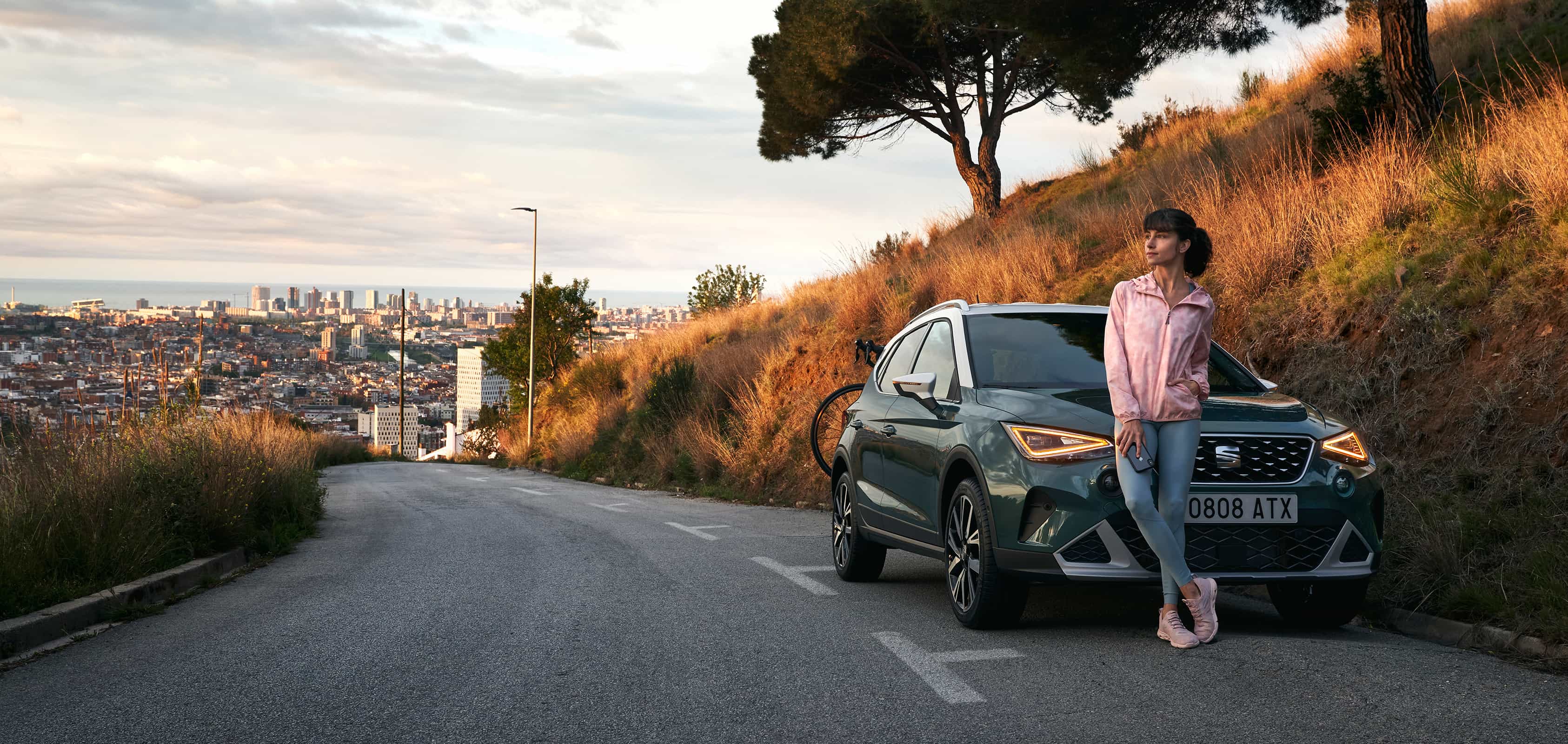 SEAT Arona dark camouflage colour with real LED lights 