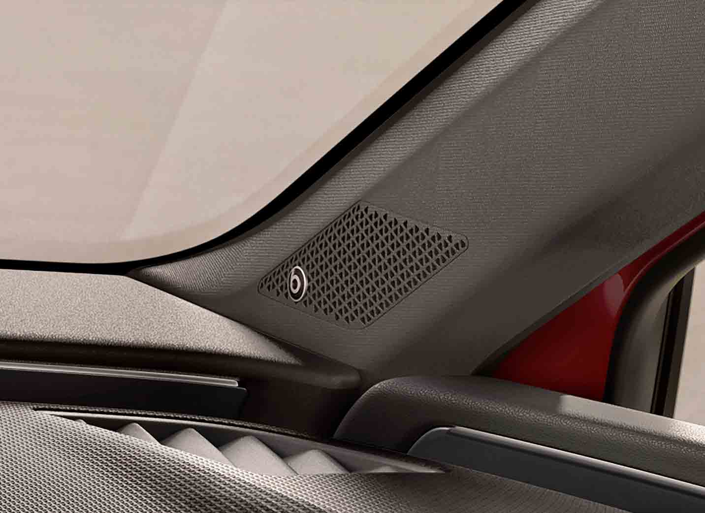 SEAT Leon Sportstourer speakers